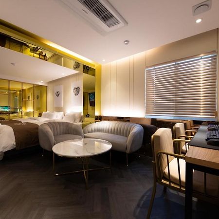 Hotel In Cafe Doksan Seoul Luaran gambar