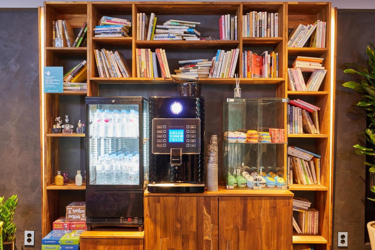 Hotel In Cafe Doksan Seoul Luaran gambar