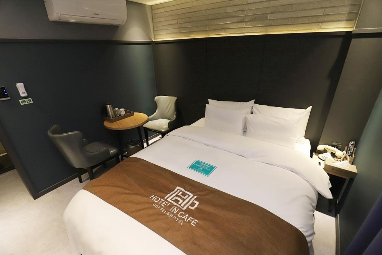 Hotel In Cafe Doksan Seoul Bilik gambar