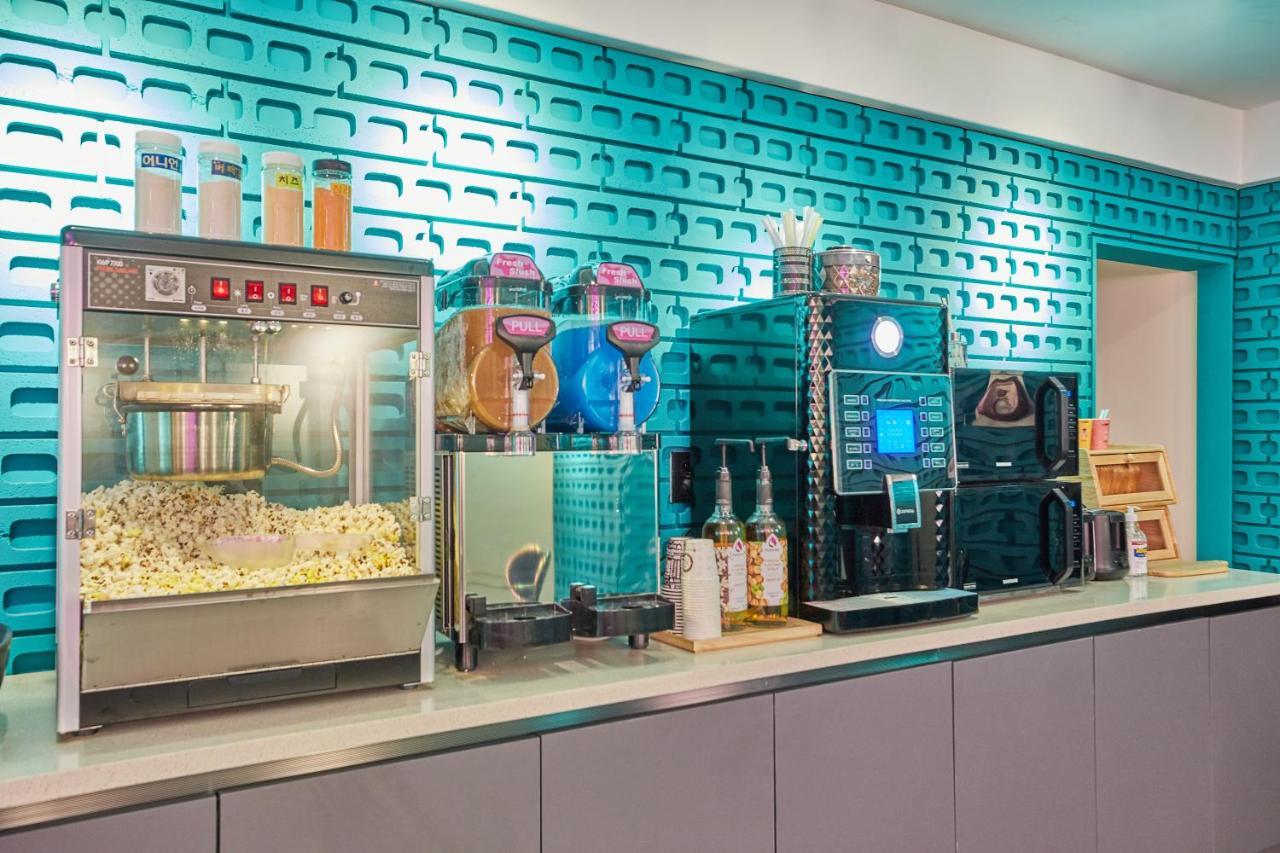 Hotel In Cafe Doksan Seoul Luaran gambar