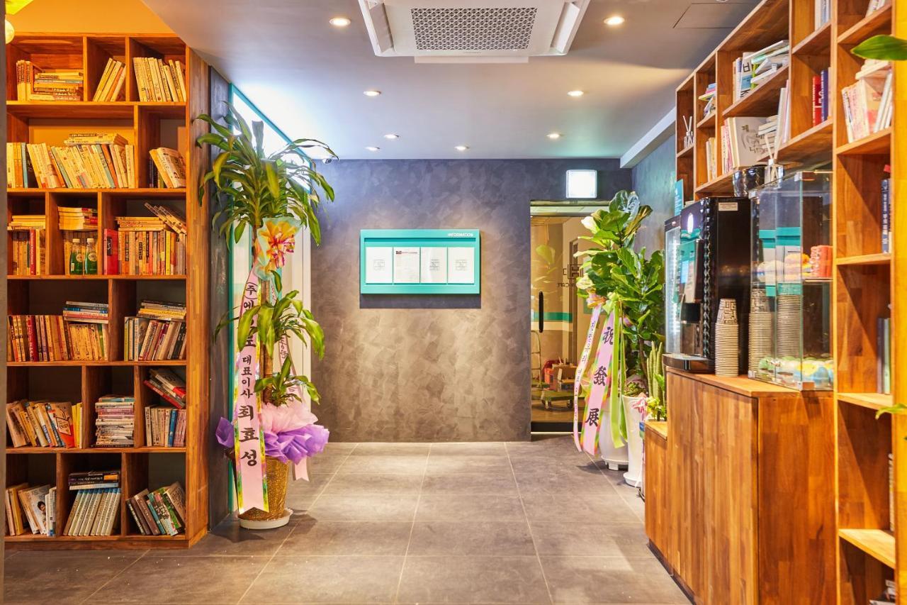 Hotel In Cafe Doksan Seoul Luaran gambar